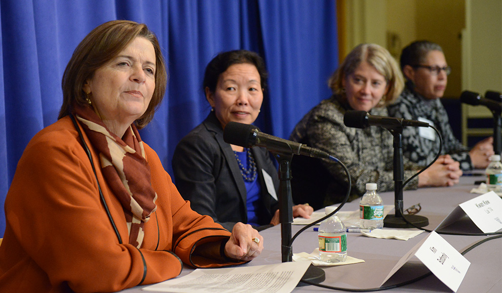 Panel Discussions Explore The Wellesley Effect Panelists on the Campaign to Launch the Wellesley Effect Women in STEM Panel