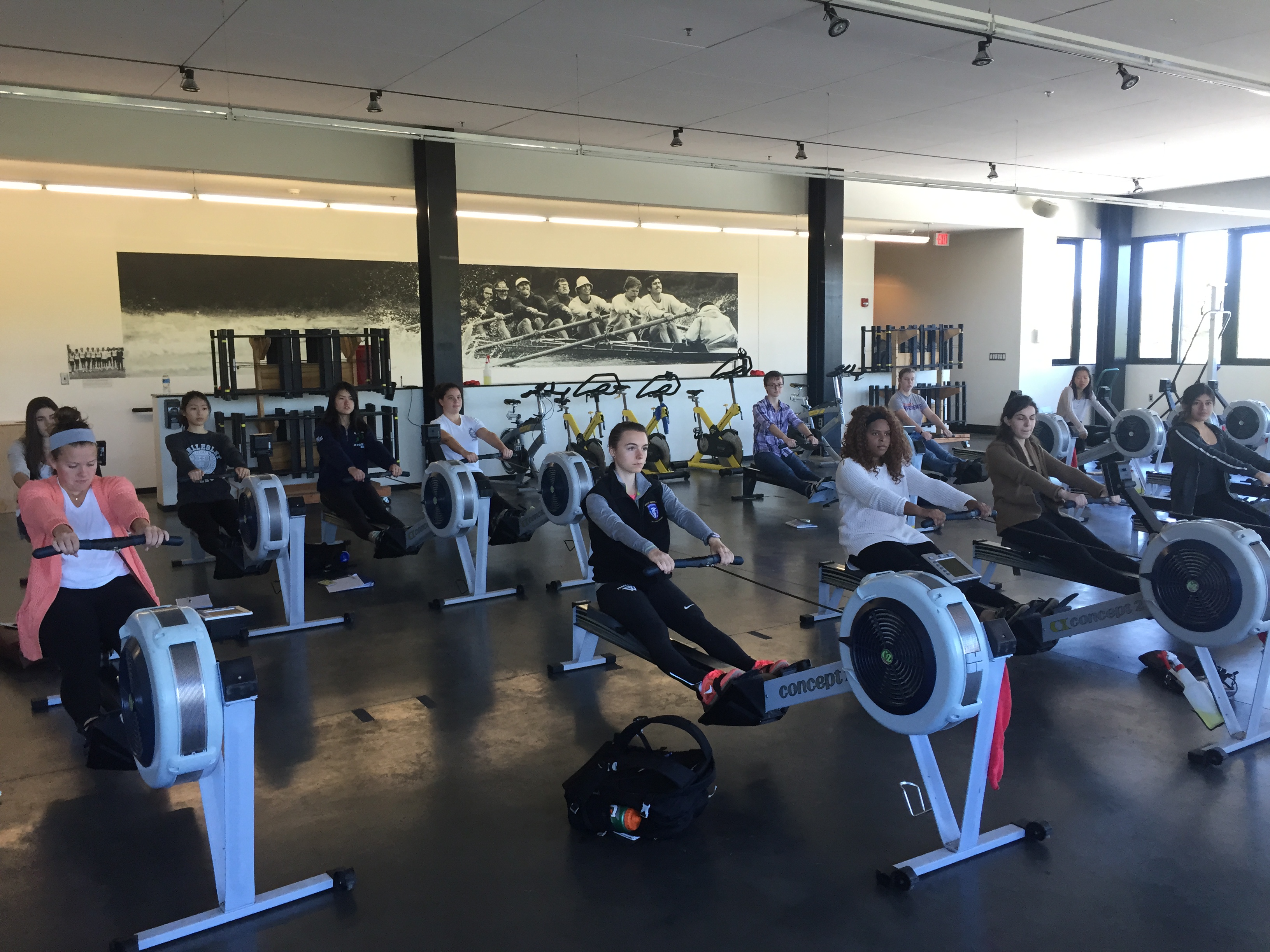 Wellesley students using ergs