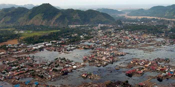 “The Atlantic” Interviews Wellesley Geosciences Professor about New Findings from the Site of the 2004 Southeast Asia Earthquake and Tsunami A village near the coast of Sumatra lays in ruin after the Tsunami that struck South East Asia (Jan. 2, 2005)