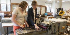 Wellesley Hosts Symposium on Graphic Design in the Digital Future Katherine McCanless Ruffin, director of the book studies and book arts program