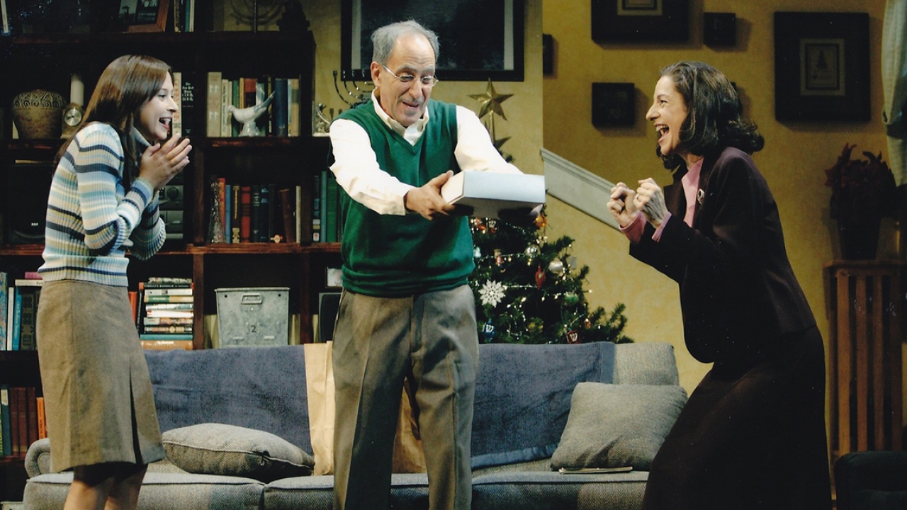 A scene form the Huntington Theater Company's production of Sonia Flew.