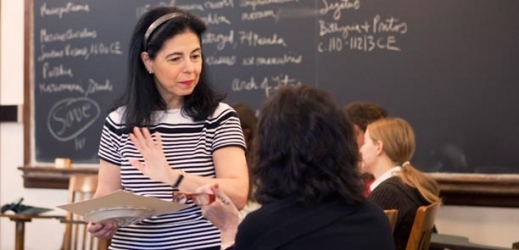 Professor Flavia Laviosa teaching